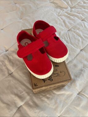 Cienta Kids Red Canvas Mary Jane Shoes